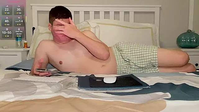 Lorenzo hernandez online show from September 17, 2025, 9:16 pm