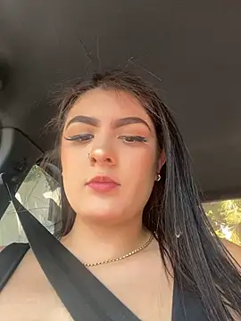 Snapshot of IrisBaker chatting on January 11, 2025, 5:07 pm IrisBaker online show from January 11, 2025, 5:07 pm