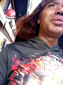 Snapshot of blackhotpartyts chatting on October 7, 2025, 9:06 am blackhotpartyts online show from October 7, 2025, 9:06 am