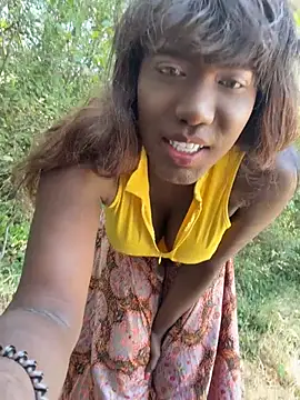 blackhotpartyts online show from July 29, 2026, 11:19 am
