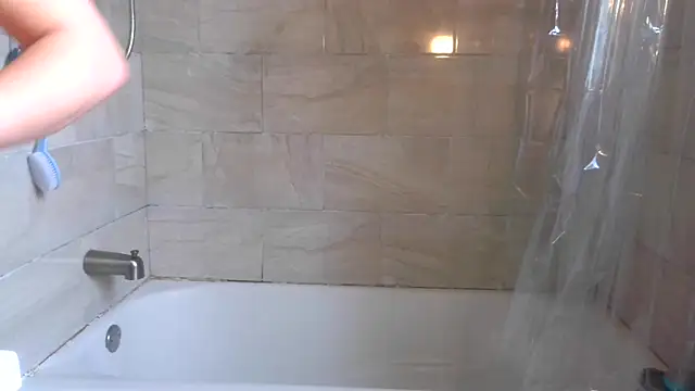 paytonkelly online show from April 10, 2026, 6:12 pm