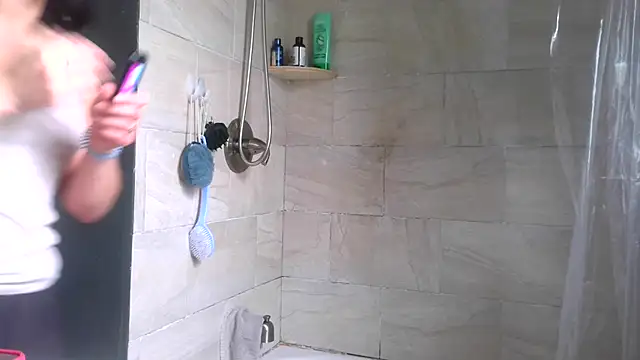 paytonkelly online show from April 18, 2026, 3:05 pm