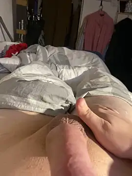 Snapshot of bigschlong290 chatting on February 21, 2026, 5:03 pm bigschlong290 online show from February 21, 2026, 5:03 pm