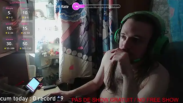 nicolasdumand21 online show from January 25, 2025, 1:30 pm