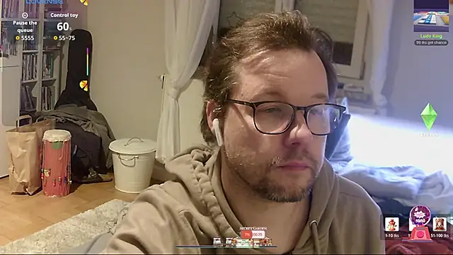 larsgessner30 online show from April 25, 2026, 1:19 am