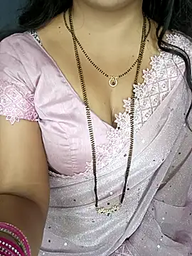 Snapshot of Tanvi-patil chatting on February 13, 2026, 6:15 pm Tanvi-patil online show from February 13, 2026, 6:15 pm