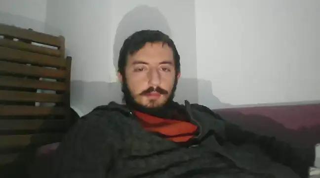 laynufff online show from January 16, 2025, 3:46 pm