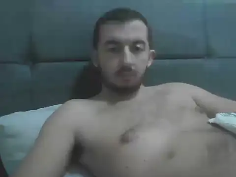 laynufff online show from December 1, 2025, 4:12 pm