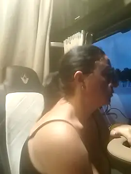 cuplubijoanna online show from October 3, 2025, 5:48 am