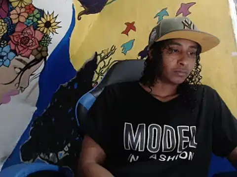 yohatinelly07 online show from September 18, 2025, 1:18 am