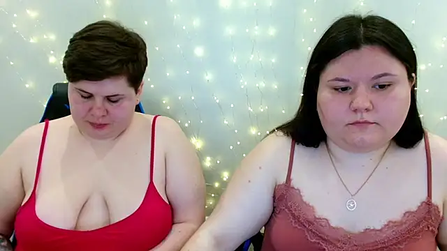 BeckyAndHellen online show from March 24, 2026, 1:38 pm