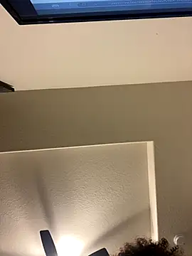 macchiatoD online show from September 15, 2025, 4:12 am