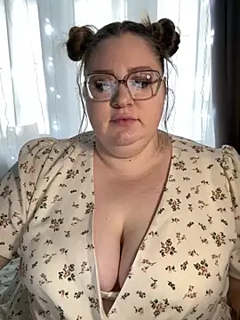Snapshot of Chloe_WS chatting on January 6, 2025, 7:09 am Chloe WS online show from January 6, 2025, 7:09 am