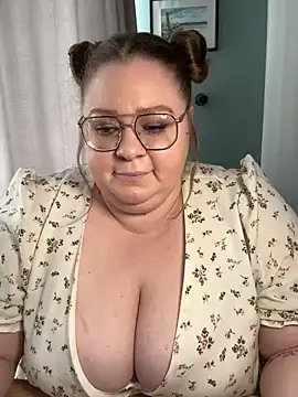 Snapshot of Chloe_WS chatting on February 28, 2025, 8:09 am Chloe WS online show from February 28, 2025, 8:09 am