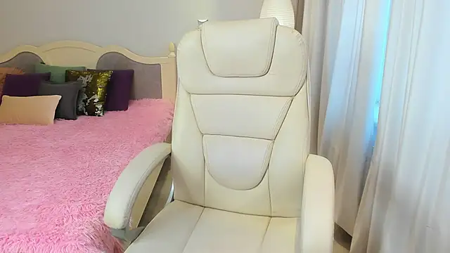 Snapshot of Eva_Rosec chatting on February 21, 2025, 10:39 am Eva Rosec online show from February 21, 2025, 10:39 am