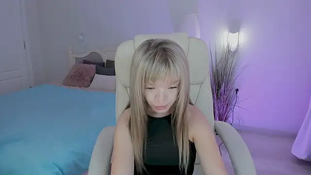 Snapshot of Eva_Rosec chatting on September 13, 2025, 5:51 am Eva Rosec online show from September 13, 2025, 5:51 am