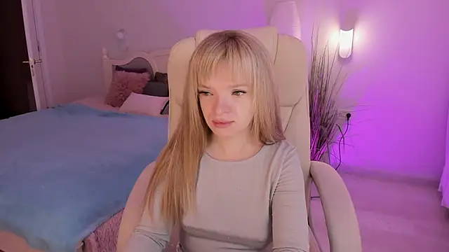 Snapshot of Eva_Rosec chatting on September 20, 2025, 6:58 am Eva Rosec online show from September 20, 2025, 6:58 am