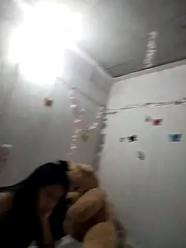 Snapshot of Yaumiko chatting on February 16, 2026, 8:27 pm Yaumiko online show from February 16, 2026, 8:27 pm