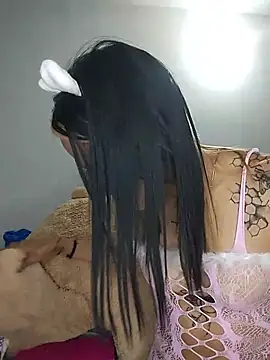 Yaumiko online show from July 9, 2026, 1:37 pm