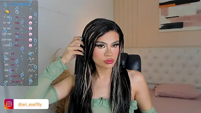 LOISE-XX online show from March 11, 2026, 7:25 am