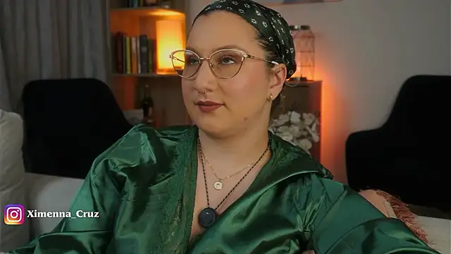 Ximenna Cruz online show from March 6, 2026, 12:34 pm