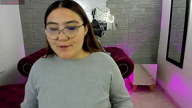 conniejames m online show from October 16, 2025, 12:50 pm