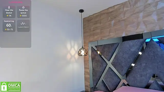 Venus velez  online show from November 15, 2025, 12:45 pm