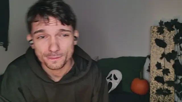 JackDesFeux online show from October 31, 2025, 11:17 pm