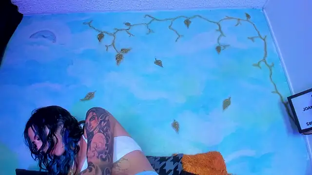 SaturnooStonee online show from April 11, 2026, 12:48 am