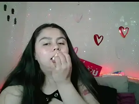 celestehot707rs online show from March 3, 2025, 12:04 am