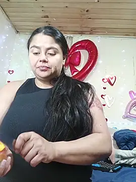 celestehot707rs online show from February 26, 2026, 5:06 am