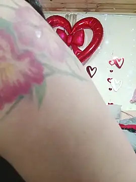 celestehot707rs online show from April 5, 2026, 5:32 pm