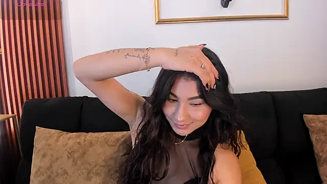 Snapshot of Zayda_1 chatting on October 15, 2025, 7:58 pm Zayda 1 online show from October 15, 2025, 7:58 pm