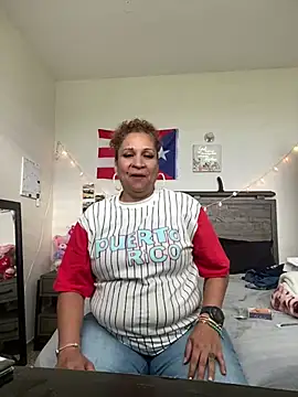 ladycreamypr2 online show from April 28, 2026, 10:53 am