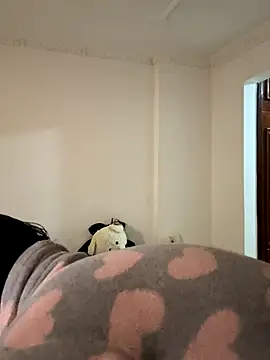 Yulia sx online show from October 19, 2025, 8:42 pm