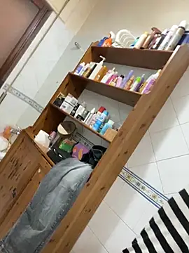 MargotKajira online show from December 4, 2025, 10:35 am