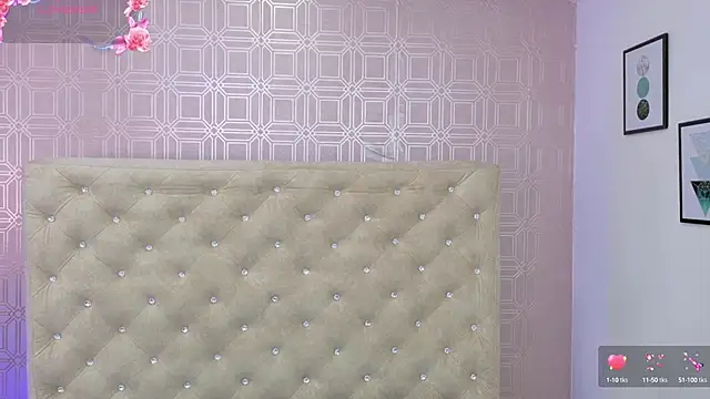 Sara Desire online show from October 12, 2025, 12:37 pm