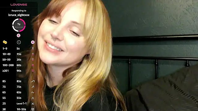 Snapshot of Blaze_Baby chatting on February 23, 2025, 5:01 am Blaze Baby online show from February 23, 2025, 5:01 am