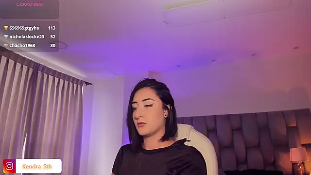 kendra scoth online show from March 22, 2025, 7:53 pm