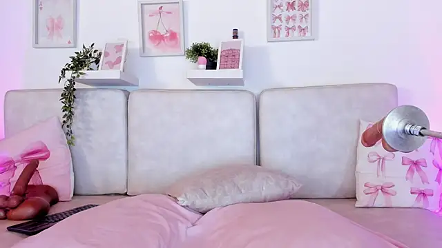 Malka Burning online show from October 10, 2025, 8:08 pm