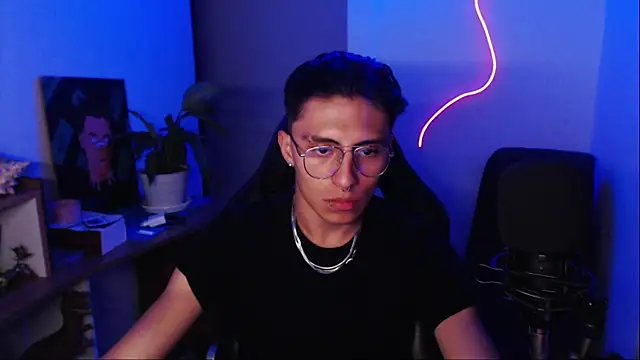 jay dimarco2 online show from February 18, 2026, 5:03 am