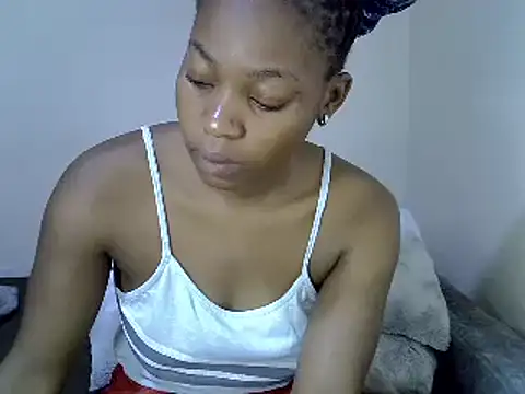 Snapshot of _Becky002 chatting on February 24, 2025, 7:44 am Becky002 online show from February 24, 2025, 7:44 am
