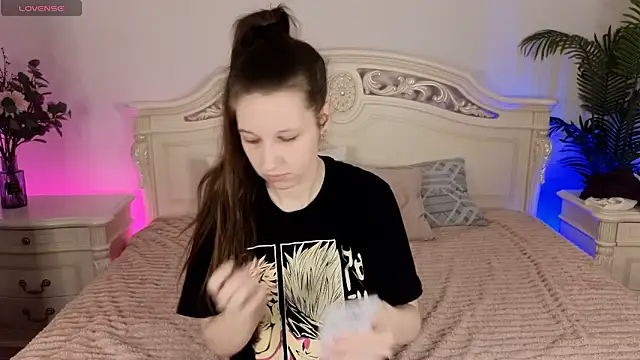 ur kitty   online show from October 1, 2025, 11:16 am