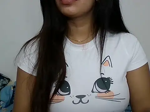 sparkling queen online show from February 5, 2025, 6:24 am