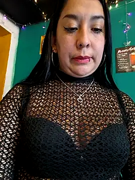 Snapshot of Bella_keny chatting on July 11, 2026, 5:59 pm Bella keny online show from July 11, 2026, 5:59 pm