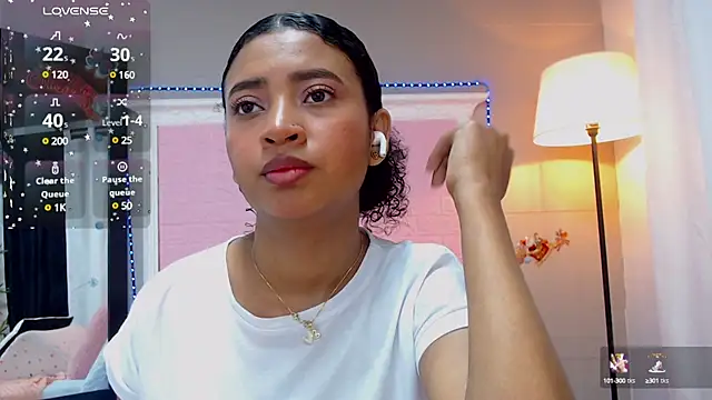 Snapshot of JessyZoe chatting on January 12, 2025, 11:07 am JessyZoe online show from January 12, 2025, 11:07 am