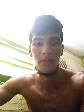 freddywwm online show from April 6, 2026, 4:08 pm