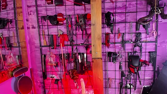 Snapshot of alexia_aitanaa_ chatting on October 29, 2025, 3:09 am alexia aitanaa online show from October 29, 2025, 3:09 am