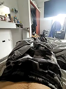 Snapshot of lostripleequis chatting on December 3, 2024, 7:55 pm lostripleequis online show from December 3, 2024, 7:55 pm