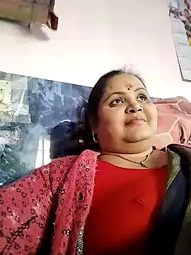 Snapshot of Kiyara7 chatting on January 28, 2025, 10:02 am Kiyara7 online show from January 28, 2025, 10:02 am